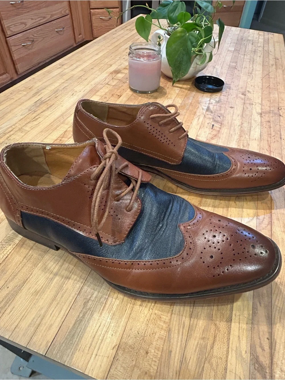 Men's Two-Tone Brown and Navy Wingtip Derby Shoes